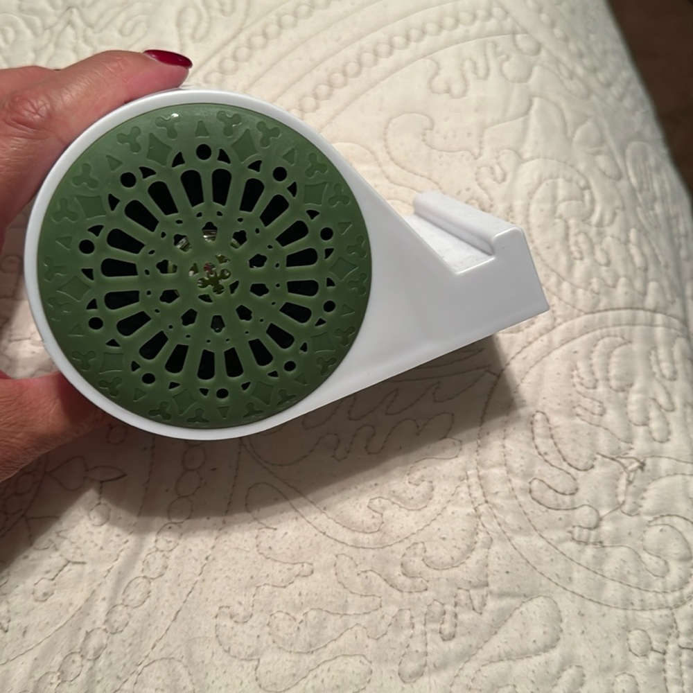 Wireless speaker